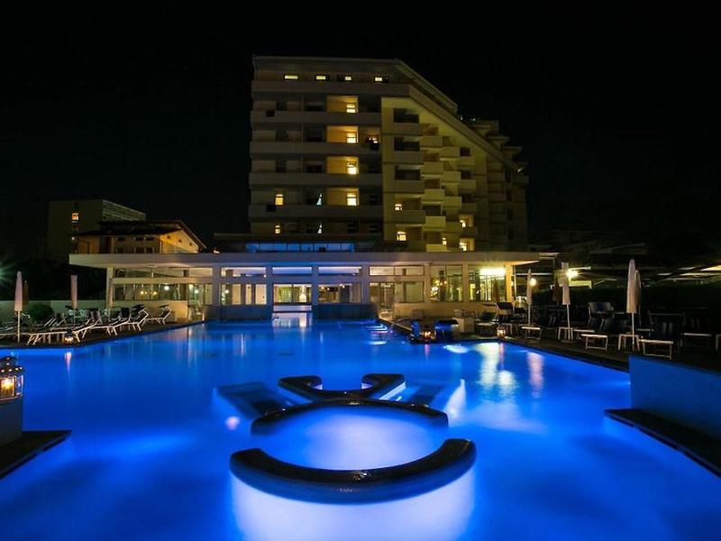 6C62116AC2F3E6F14AB79C5917D0E575