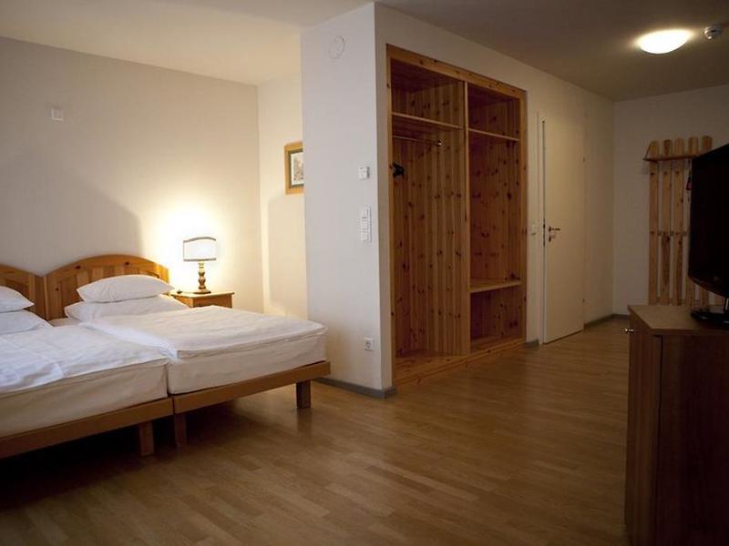 32018600E95E7107B757EE70DA555AB7