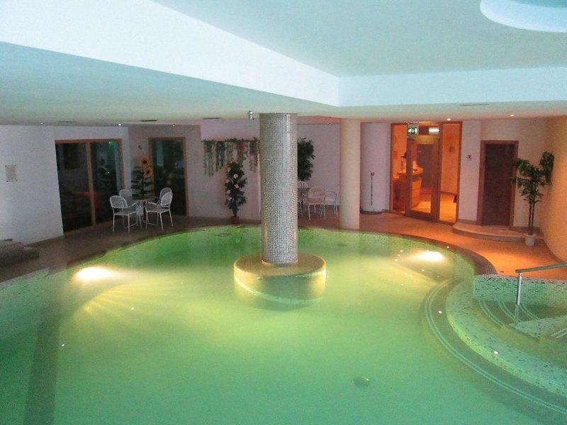 Hotel Alpine Mugon