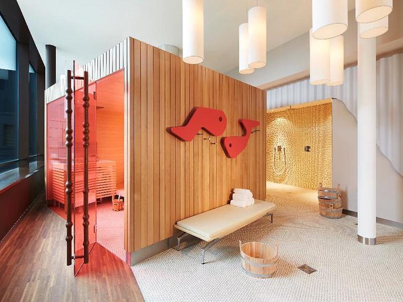 EF9814CEC1E3619196D523157C79585C