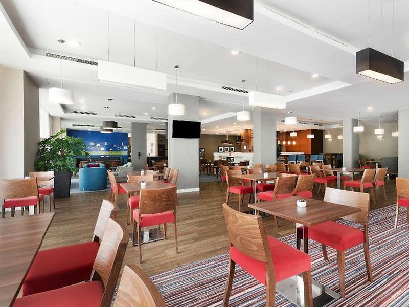 7FFC6EF7143F379CD21FACBF3C37AF66