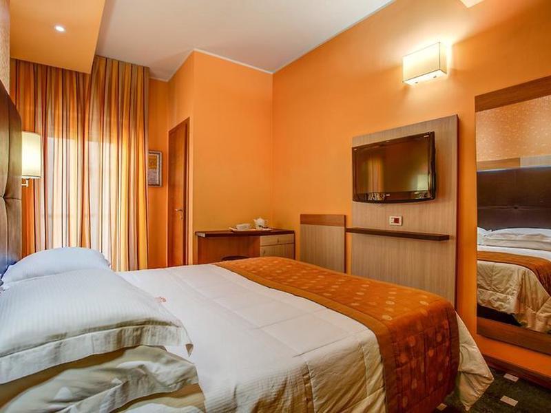 FF4952B428CB77B00184B44A8AAF0E00