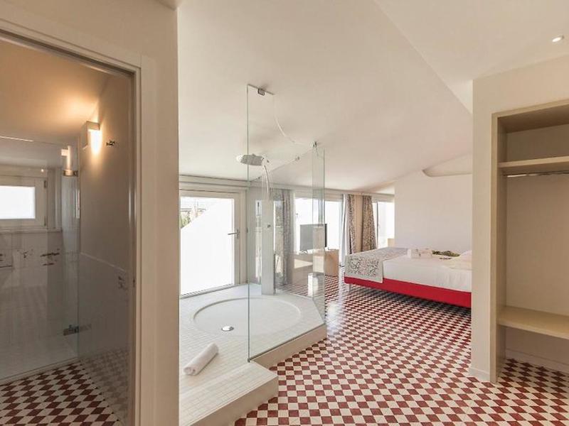 CC36A3E8C88DD9D1F8E06470026685B6