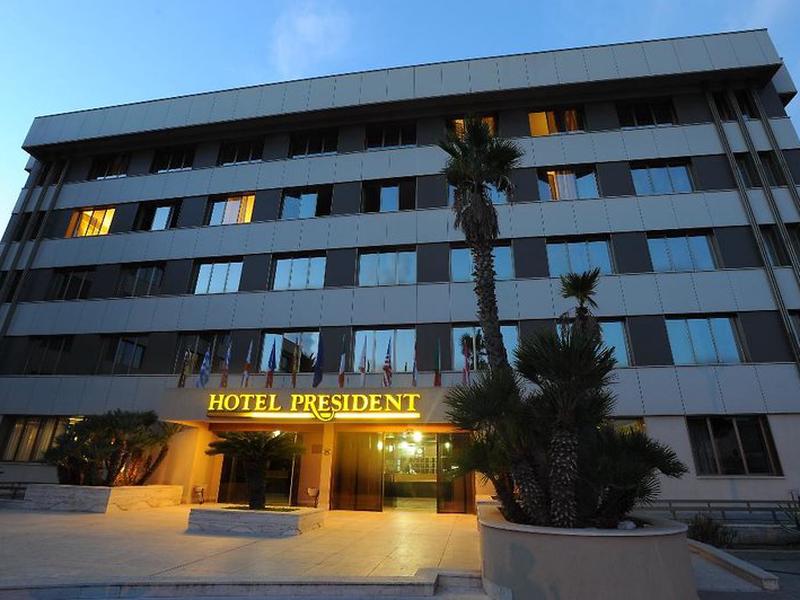 4A2793F5D98DDA6DBD186C1072653303