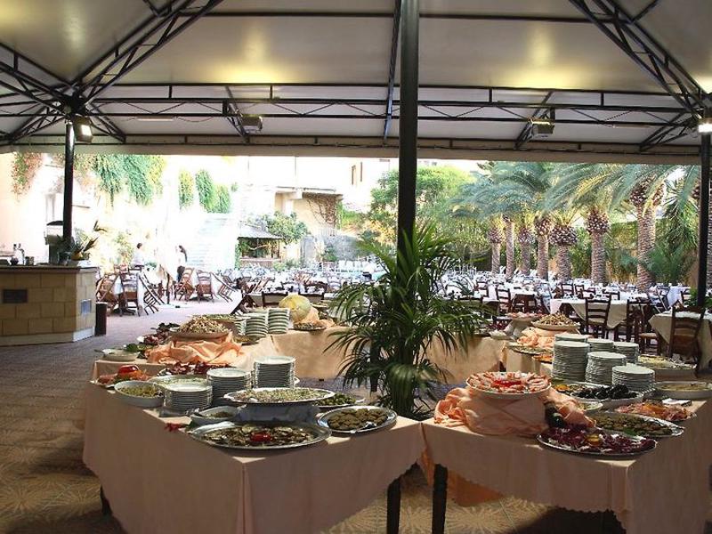 D13F6946655ED6D8D05E85D105A1E031