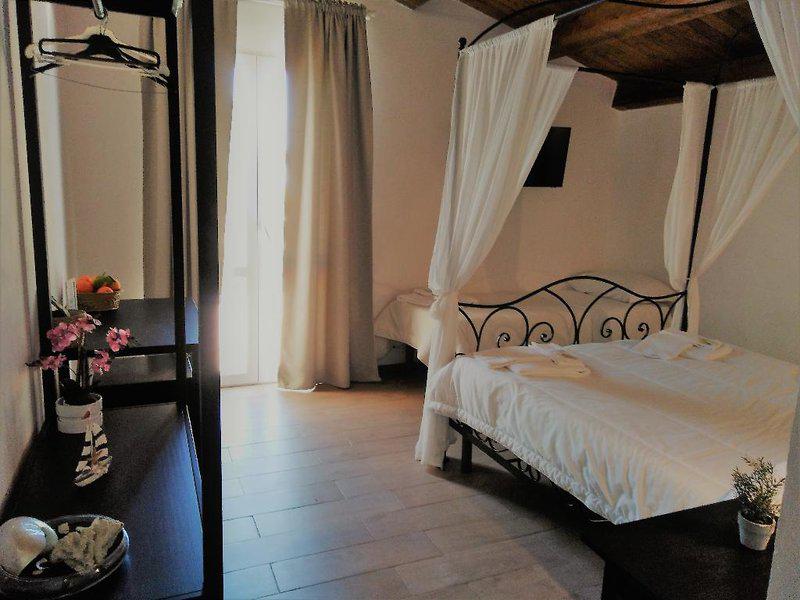 E423346494A84D918AD3E1B7A4842DAF