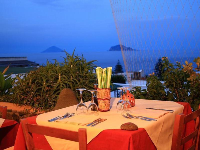 38742DFF72E081147875FA8095D32B59