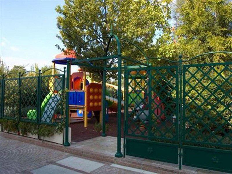 249A70D225473925AED9312D76382D5B