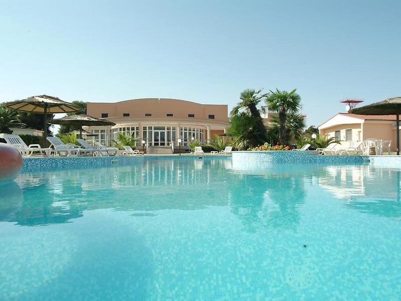 E5A667E402974A1FB741BEAB660DD6A4