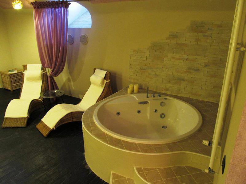 04C7487CE133DF4D12179ADB2DC65270