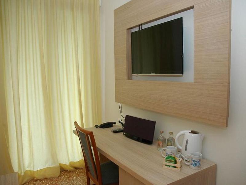 AA4AC02D078428DE1D87834ED6A9B6D7