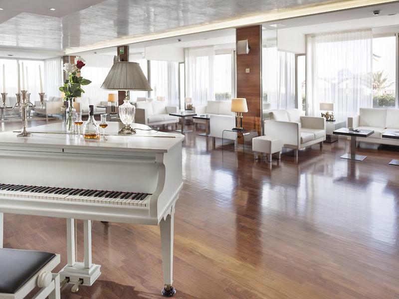 96014A539A5B61A49A9C57710BD21E6A