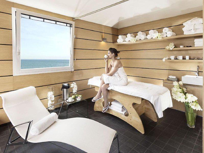 33FFAE27C2889BC2B656879FECACC4F2