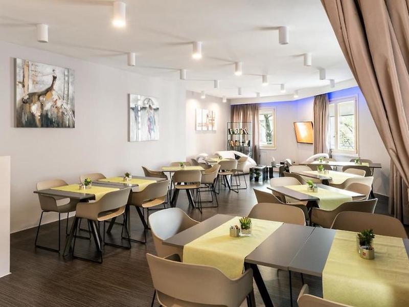 70D16B7F6BD271AD85DF6335D8C72B35