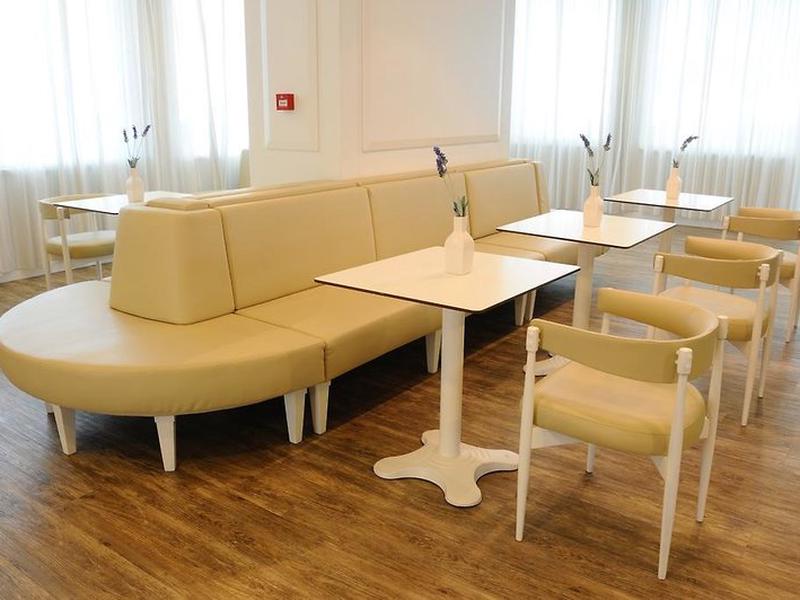 ADC6A919C965615C499CF32DE5C17F22