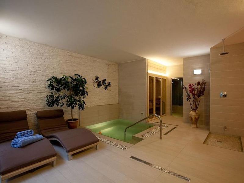 8DDB4F555F9257C194E54E88BC51A3A5