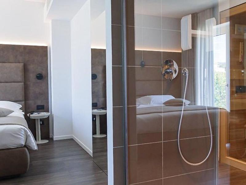 045BC3C1616DB56134A969EBB31F829A