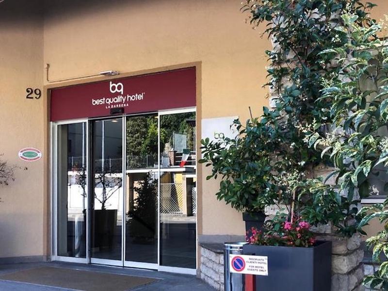 B9FE6B9AC9A99D552C3E1066CB09A80B