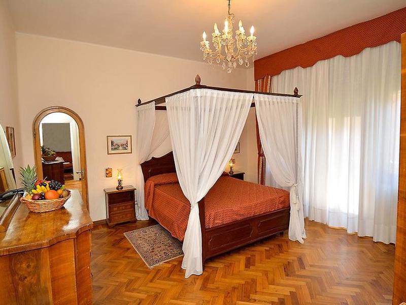 CE2F97F614C849F7013DB7A27244BAF2