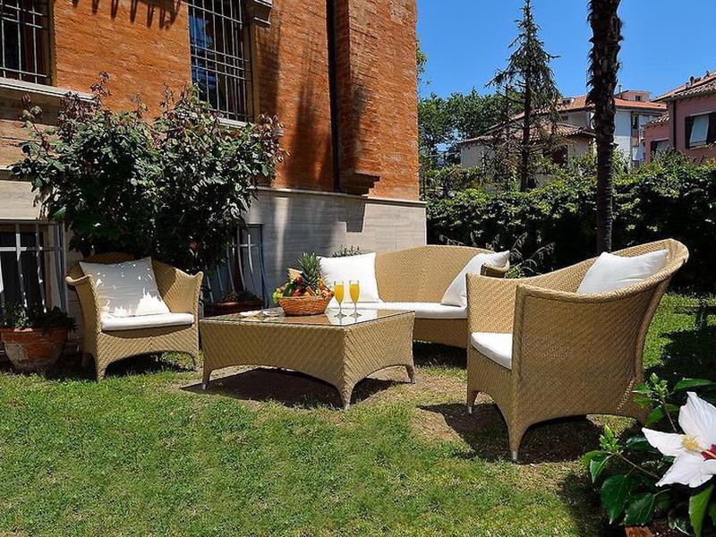 A8BFFDAAE018C6B8EAF6A0E2FAFCD119