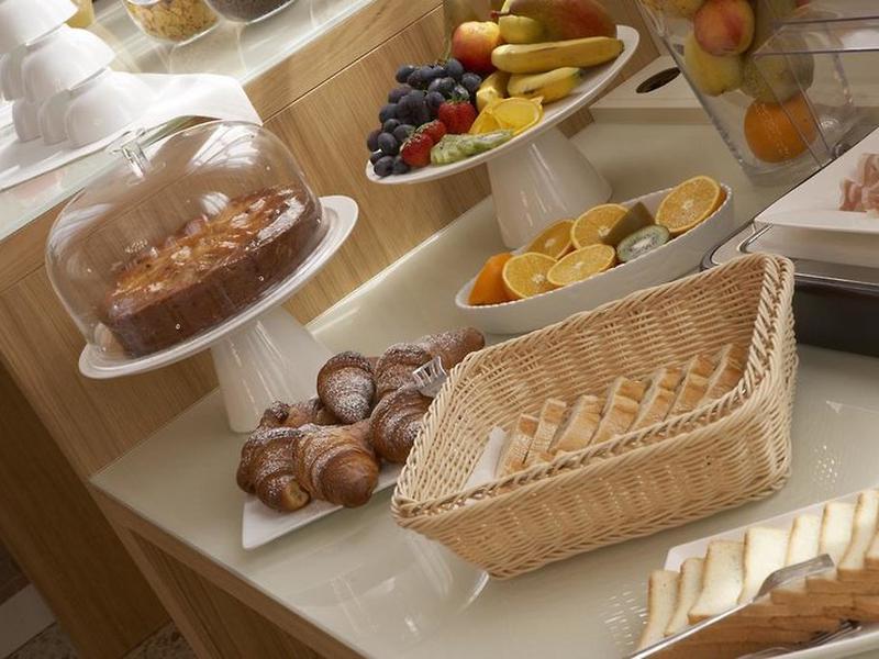 BAFFE2A051BE825F8D87046746E9D597