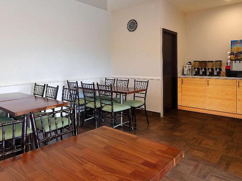 0683528B4B8646DA05706B63EF0FC8FA