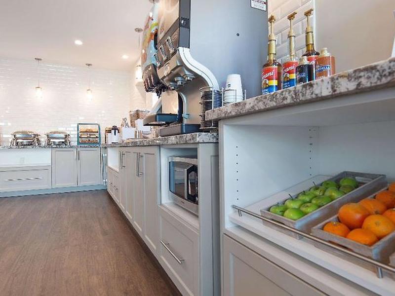 452FCF27BD25D4BAC3E8C469FF999AC9