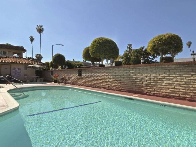 43D9133E59AF0539DA8462D7ECBD14E7