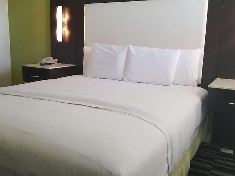 32E82067F2241300659163E231F0DA83