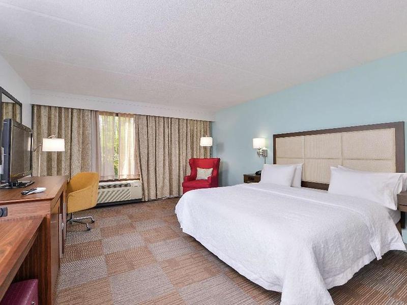 30FEAD599E3564B147366605D95BDF15