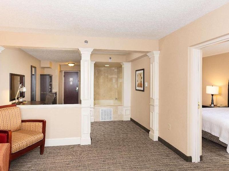 5984FFE19EBF1E702F0F2AAB20BDBAD4