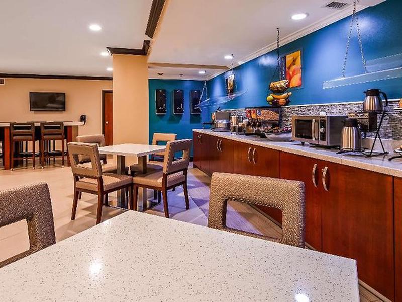 95AA18743D54A16CC86F1B5FDB17D3A7