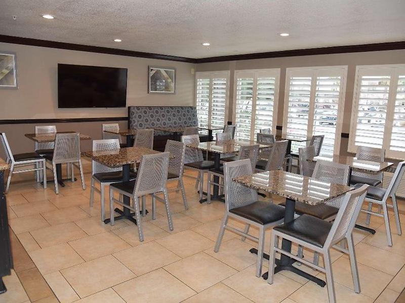 790BAD3C8D827777A087F17B64C6DDF3