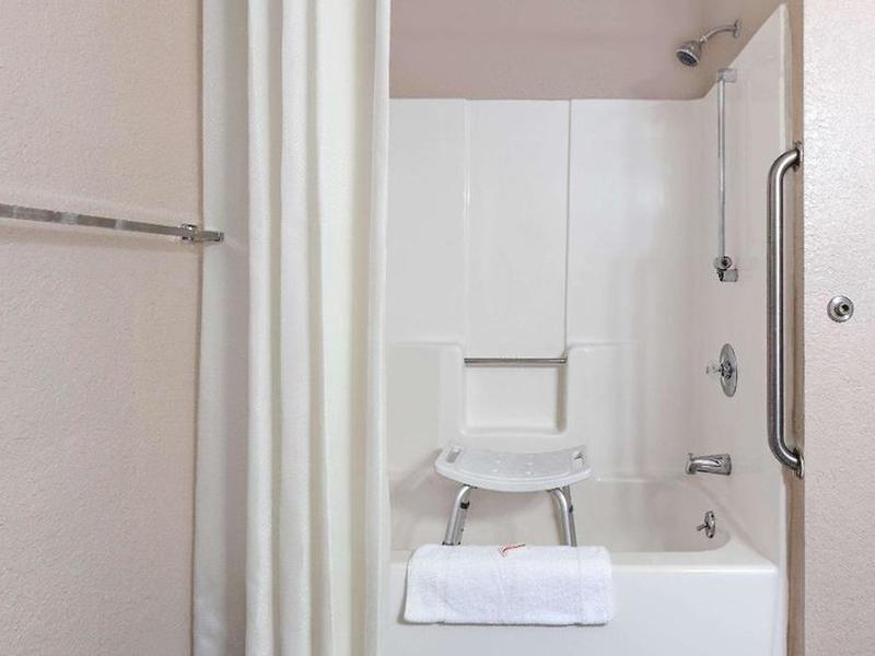 6CB53EAAC57E9B408BA20310641A2C57