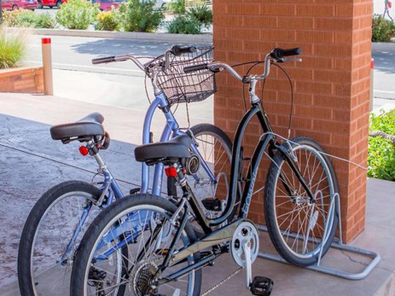 8EF6EC30A2746CDCEC301E1E986A25D3