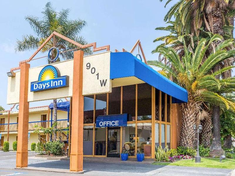 F230503B82231DC6541D55E57FC13107