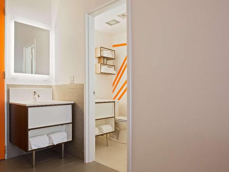 54F13EC2C136ECCCD7945ED9F5A4905B