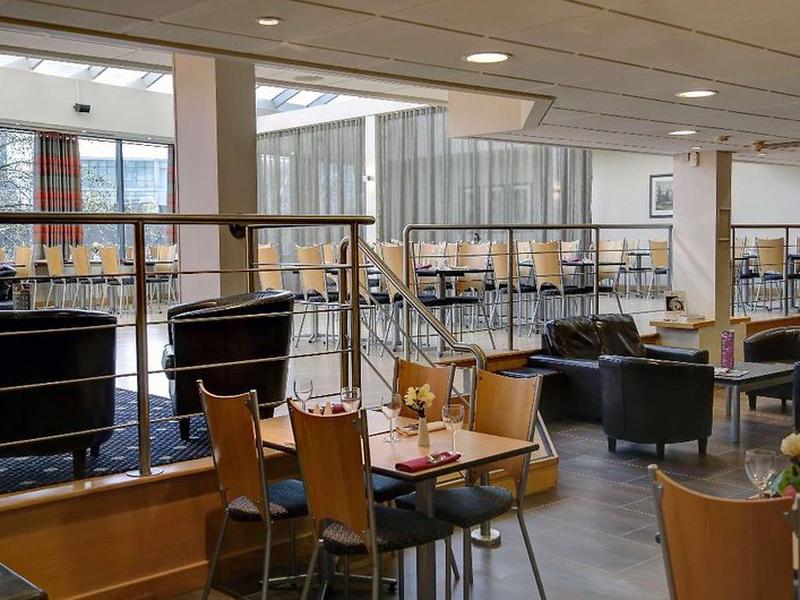 E4241399F537E3A253F6C4DC06D9E3DB