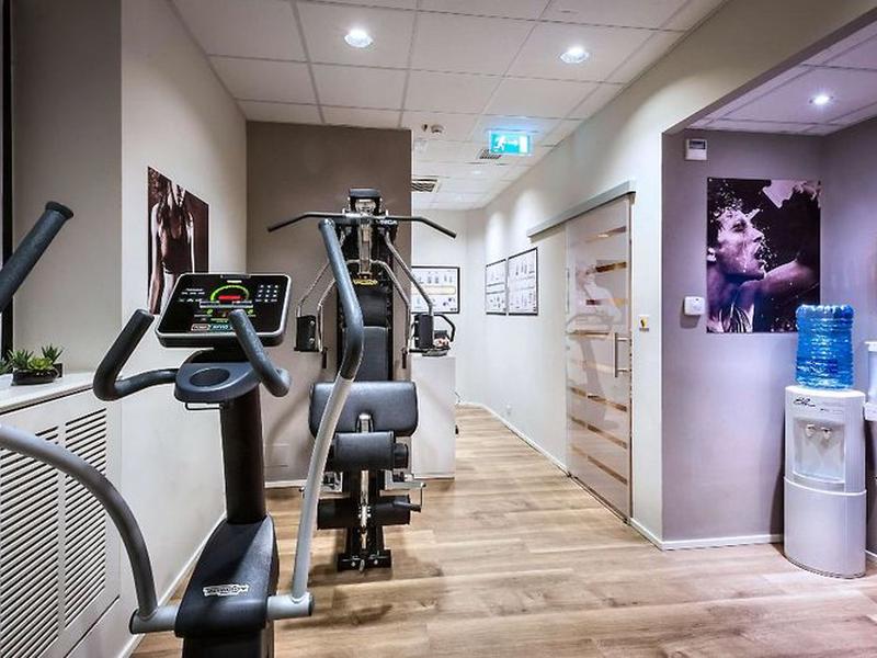 8BE72D7C5624F843B19EFD8F9F8380C4