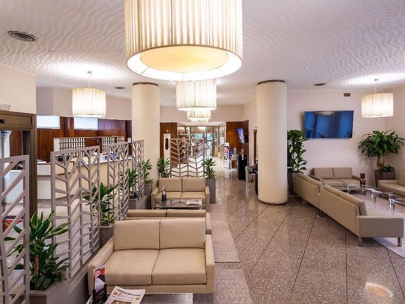 300F3278042B5FF05ADB117136A0D741