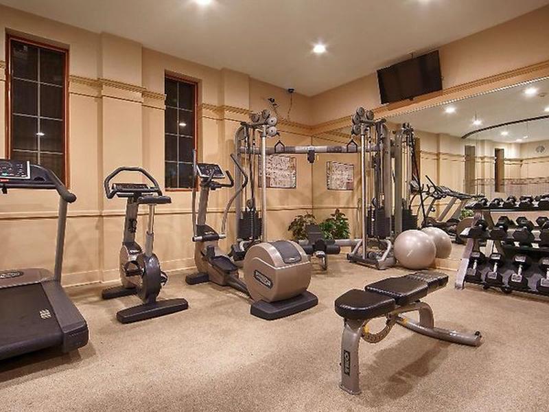 D12FD8176CC7E9D54A9CED5910400C8B