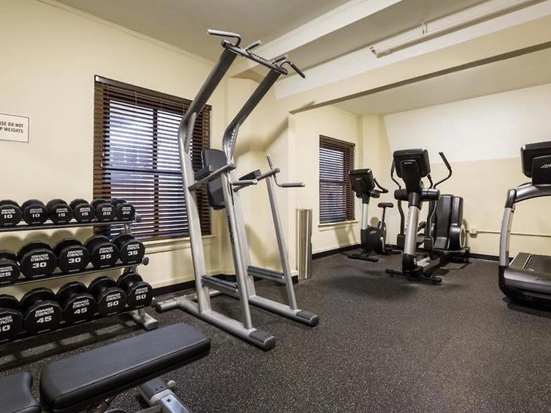 2618EAA872AA78EC63B01E2D2F426F39