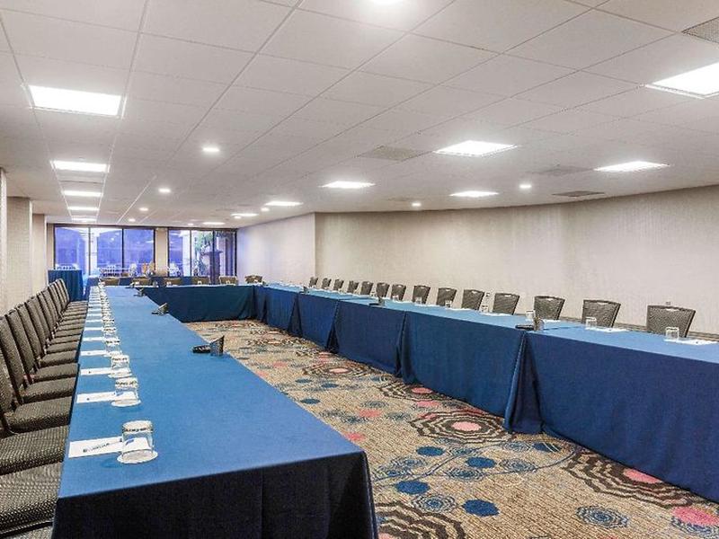 984FE307138CF0D85DF86763D9A024CB