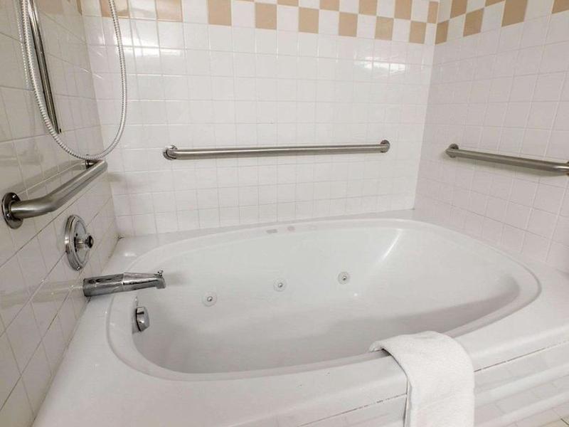 3DD6BE4DDFD66E0A089A56407A651146