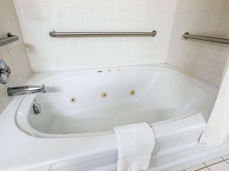 6A2179B16023319800FAAC7FA36A905B