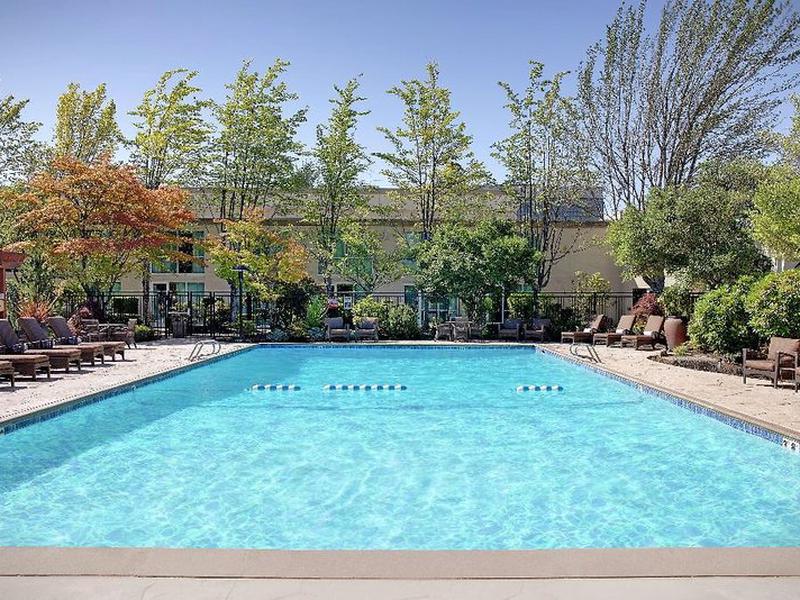 7528C39384E542344AC3BABEB142A0BB