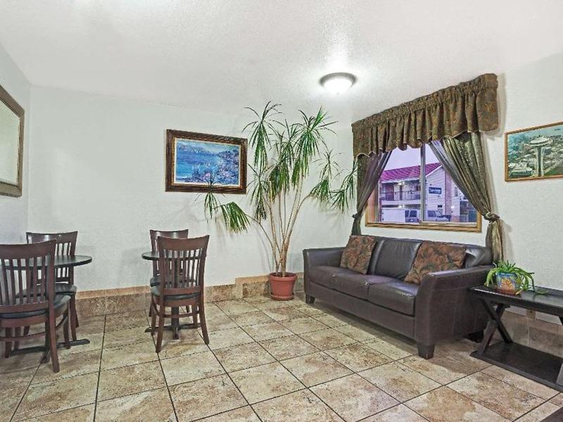 27F6B309828164DB9CF929E2A8AA7CBB