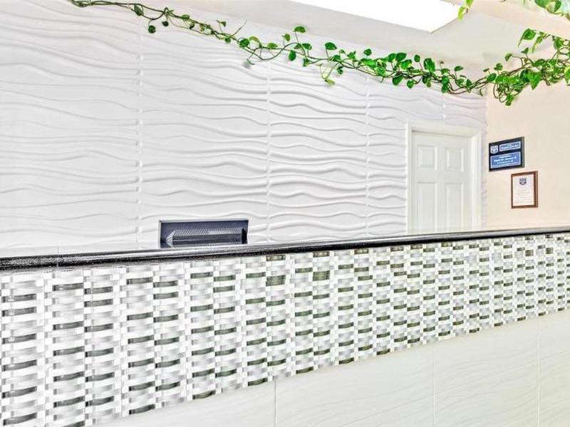 2520FDAB5C64701B12C556DCD9A812FE