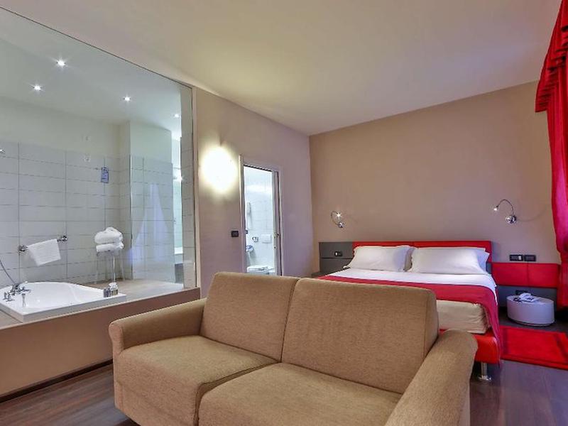 71CDBED246DD1AAB0BDA508F5A4351C0