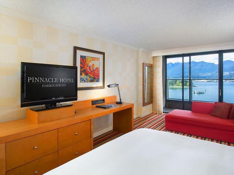 13E2AB62D00FF53C0F4DD1765F9D2380